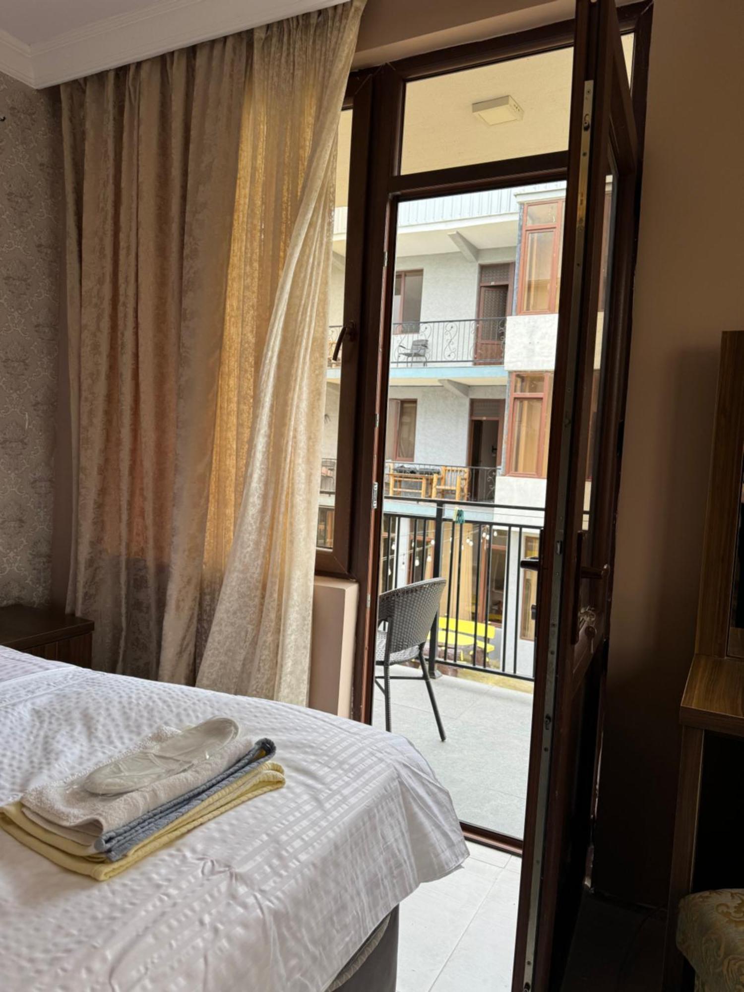 Hotel Guga Kobuleti Zewnętrze zdjęcie